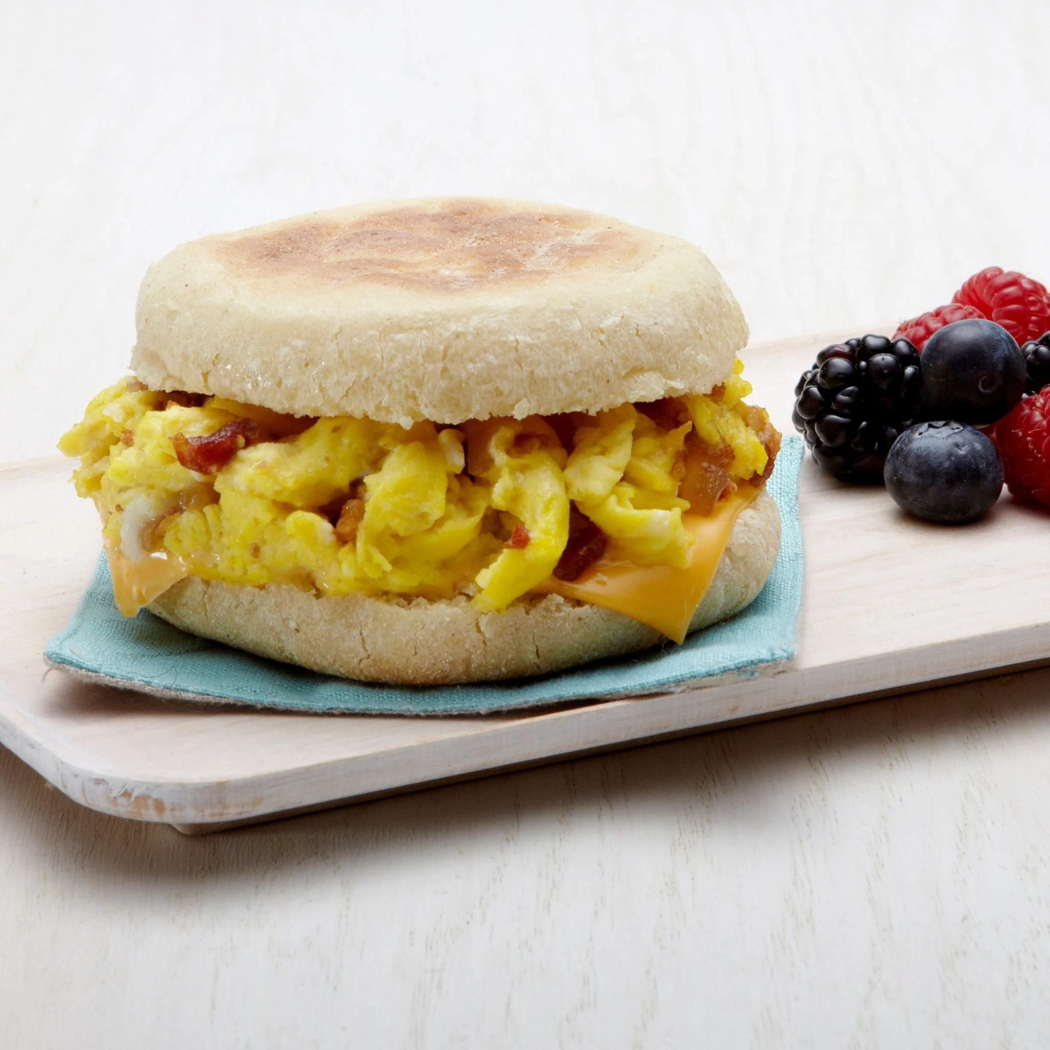 Pasteurized Dried Whole Egg Powder Can, 85 Servings - Image 8